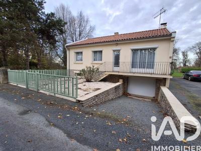 Maison de village - 102 m² - 5 pièces