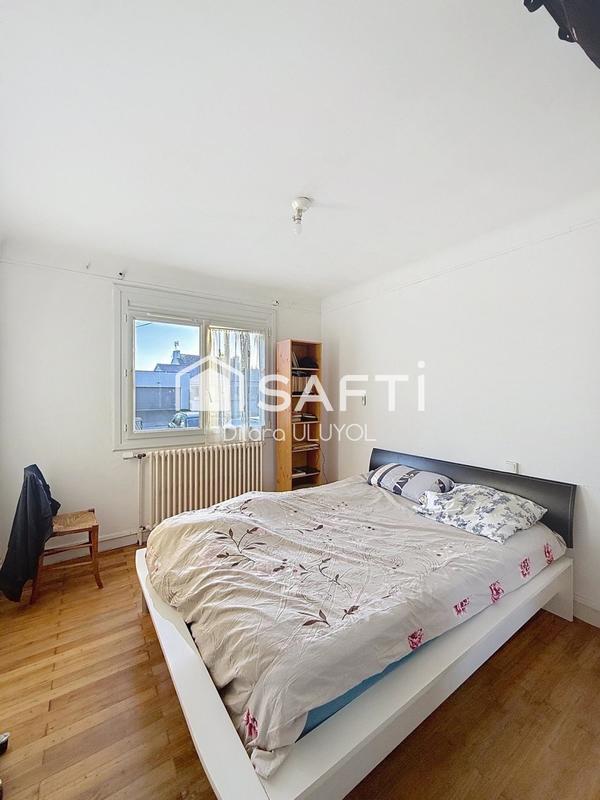 Maison - 80 m² - 7 pièces