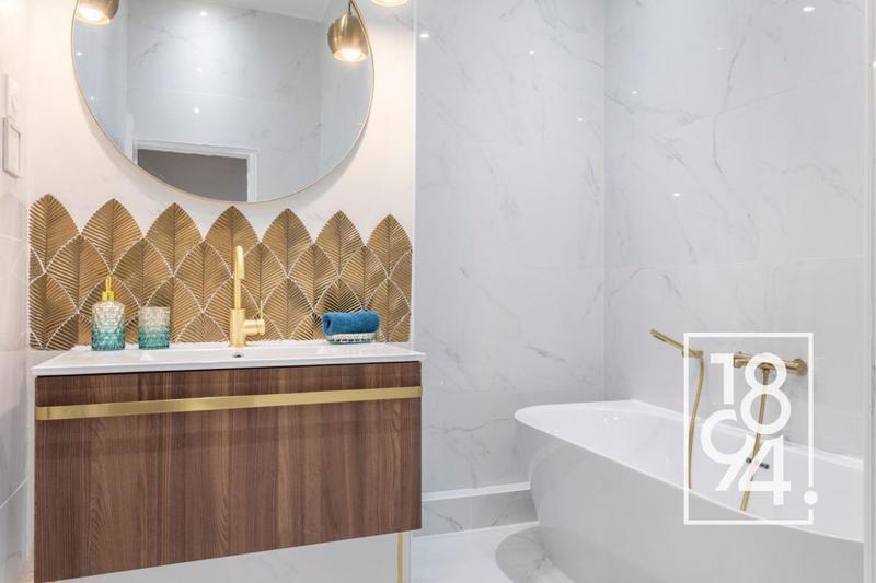 Appartement - 100 m² - 4 pièces