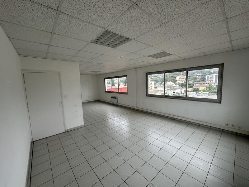 Bureau - 200 m²