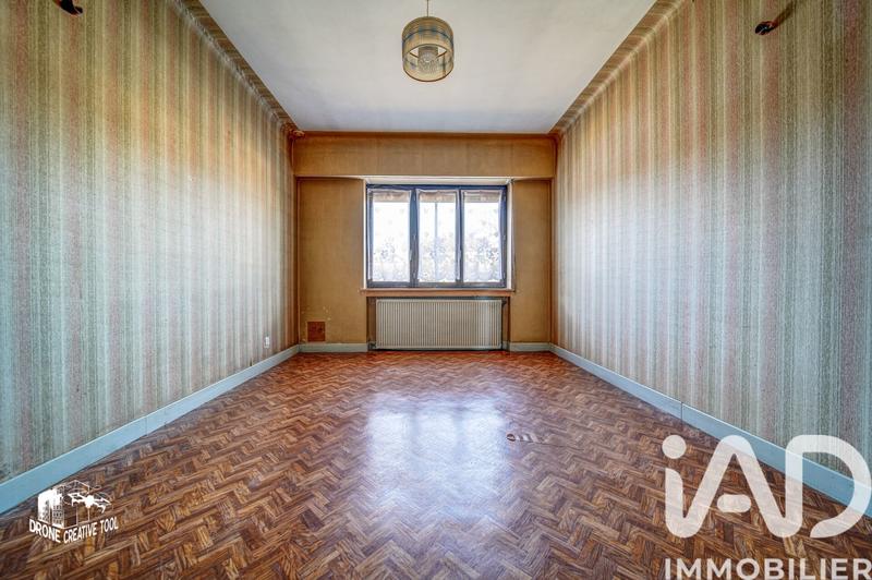 Maison - 93 m² - 5 pièces