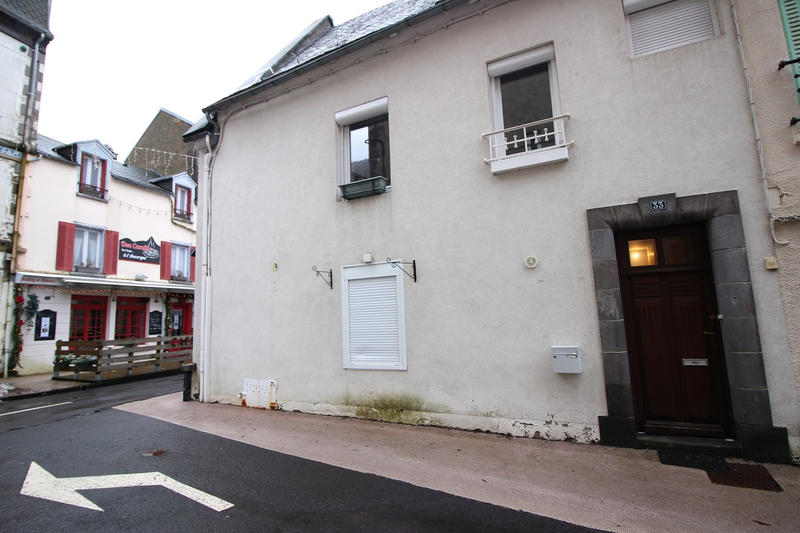 Appartement - 94 m² - 4 pièces