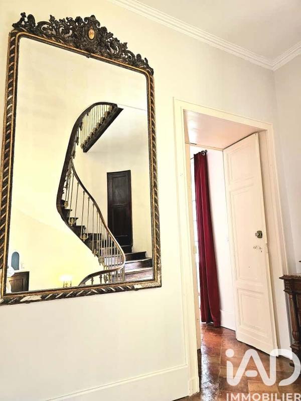 Château - 900 m² - 17 pièces