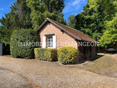 Demeure - 309 m² - 10 pièces