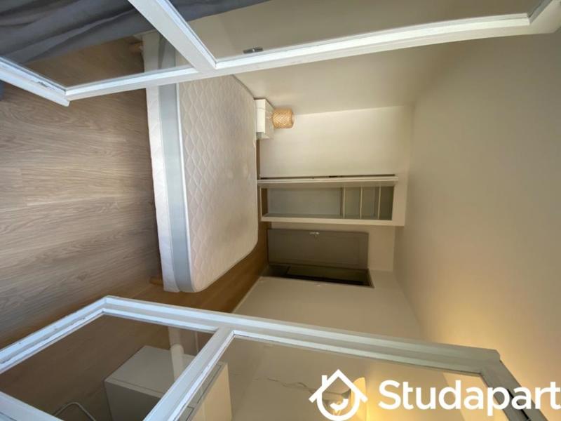 Chambre - 13 m² - 1 pièce