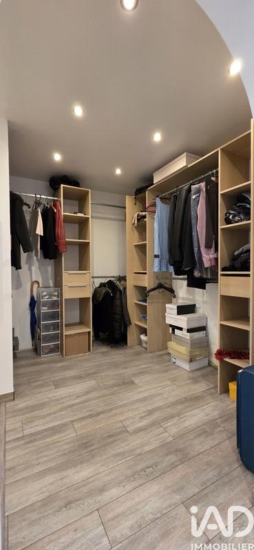 Maison - 122 m² - 6 pièces