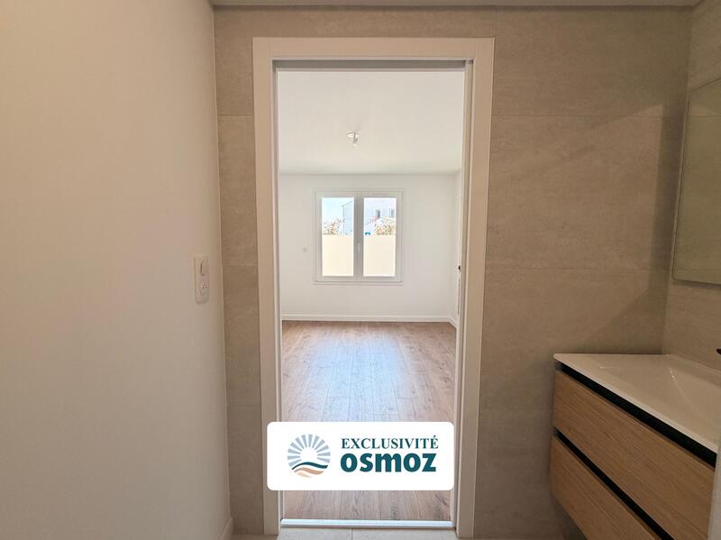 Bureau - 88 m² - 4 pièces