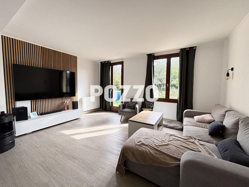 Maison - 122 m² - 5 pièces