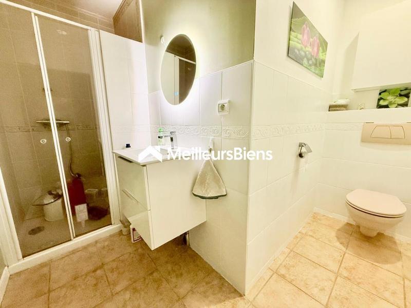 Maison - 190 m² - 7 pièces