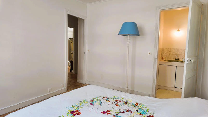 Appartement - 180 m² - 6 pièces