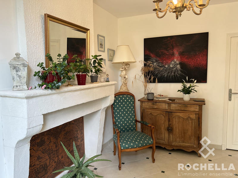 Maison - 244 m² - 8 pièces