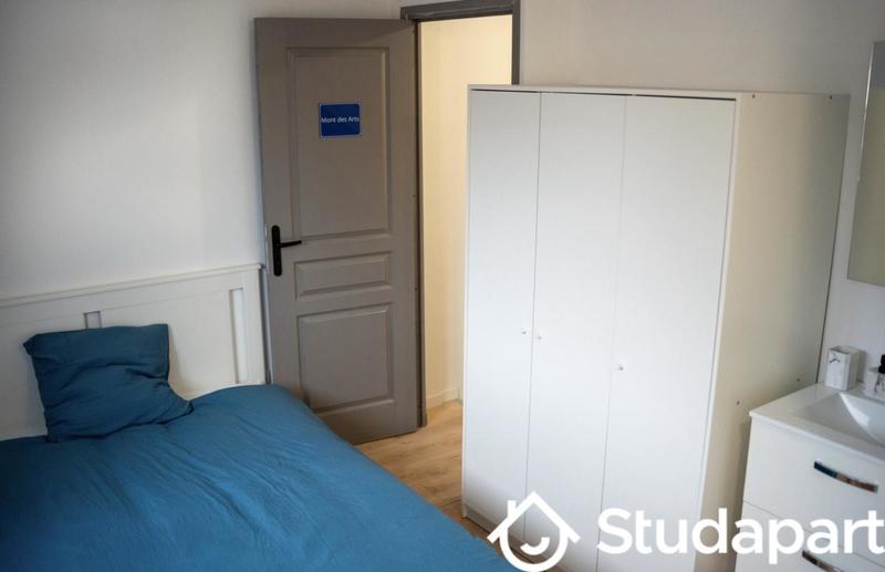 Chambre - 15 m² - 1 pièce