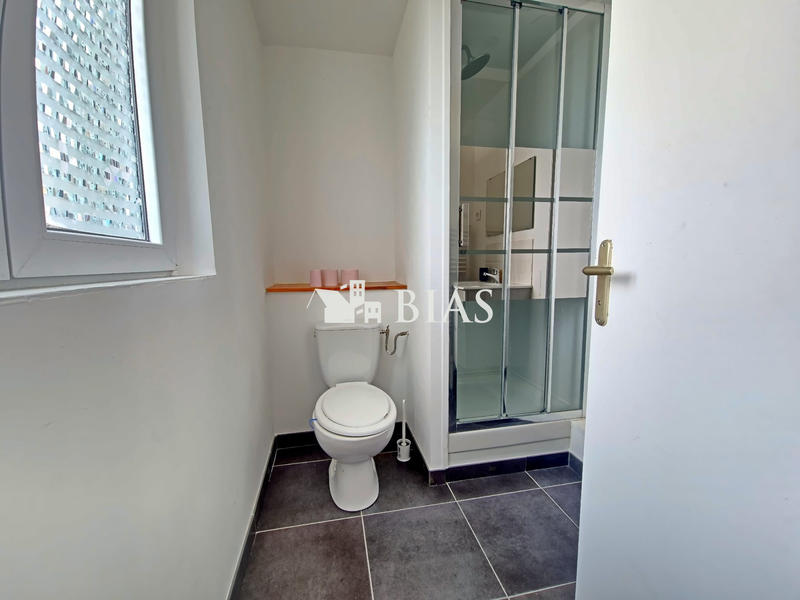 Appartement - 70 m² - 4 pièces