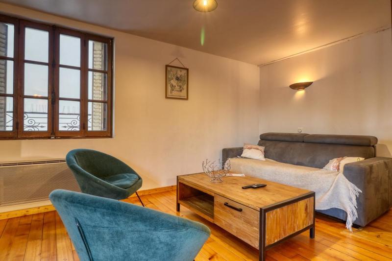 Appartement - 70 m² - 3 pièces