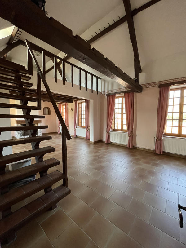 Maison - 143 m² - 7 pièces