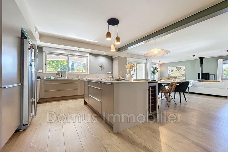 Maison - 173 m² - 7 pièces