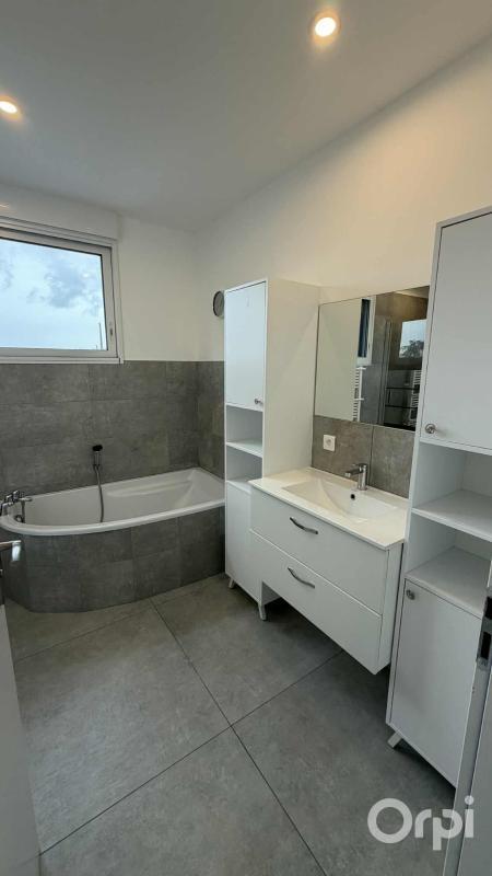 Maison de ville - 210 m² - 7 pièces