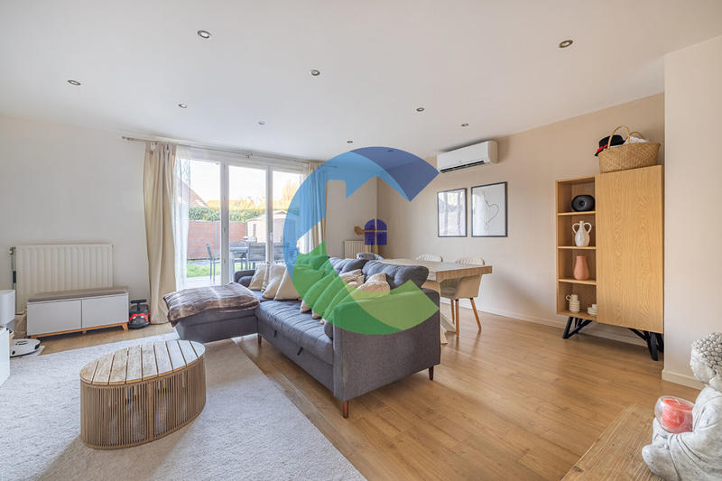 Maison - 77 m² - 4 pièces