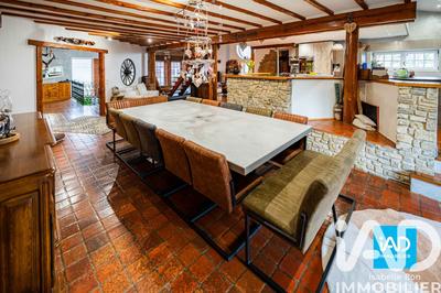 Maison de village - 321 m² - 8 pièces