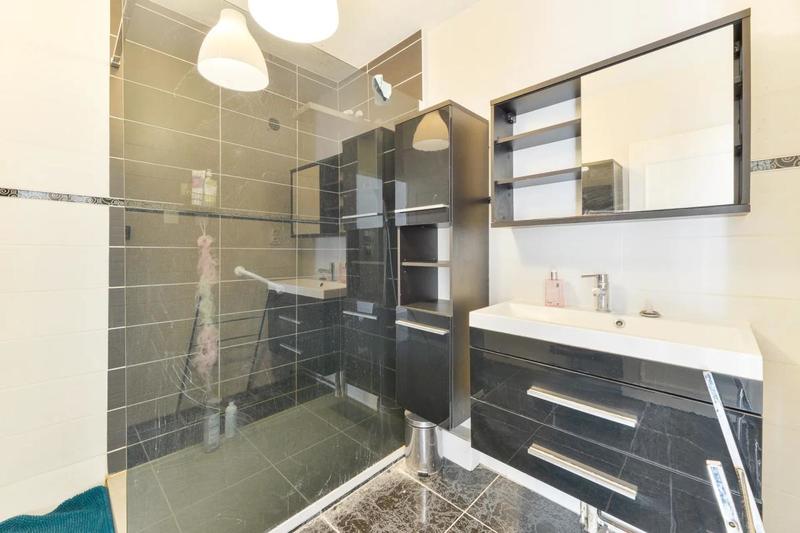 Appartement - 87 m² - 4 pièces