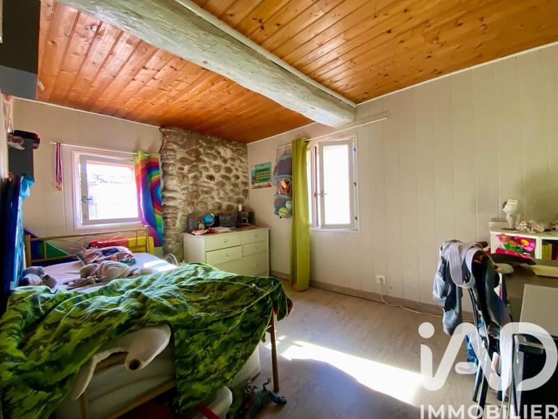 Maison - 206 m² - 6 pièces