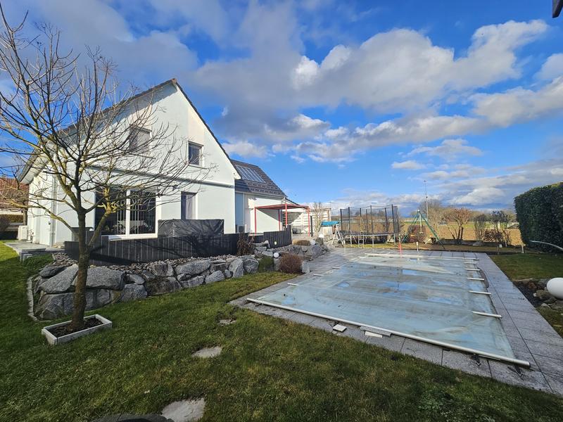 Maison - 122 m² - 6 pièces