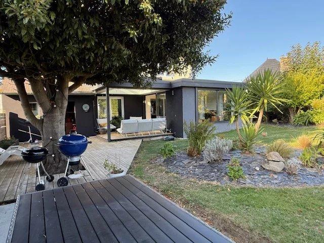 Maison - 127 m² - 5 pièces