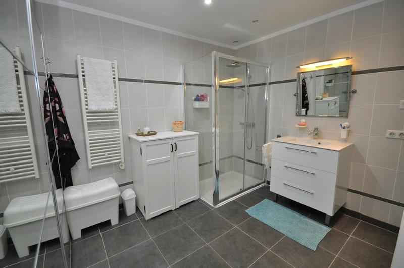 Maison - 160 m² - 7 pièces