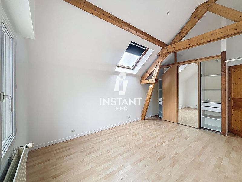 Maison - 137 m² - 6 pièces