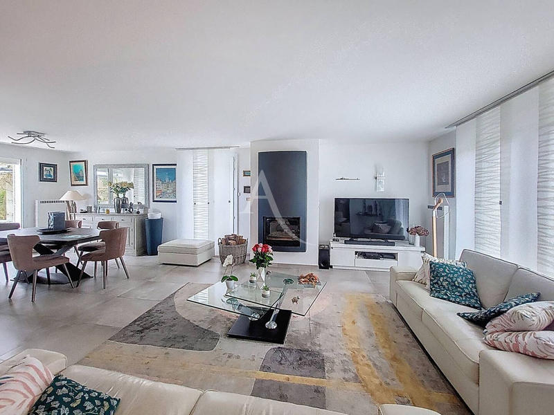 Maison - 149 m² - 7 pièces