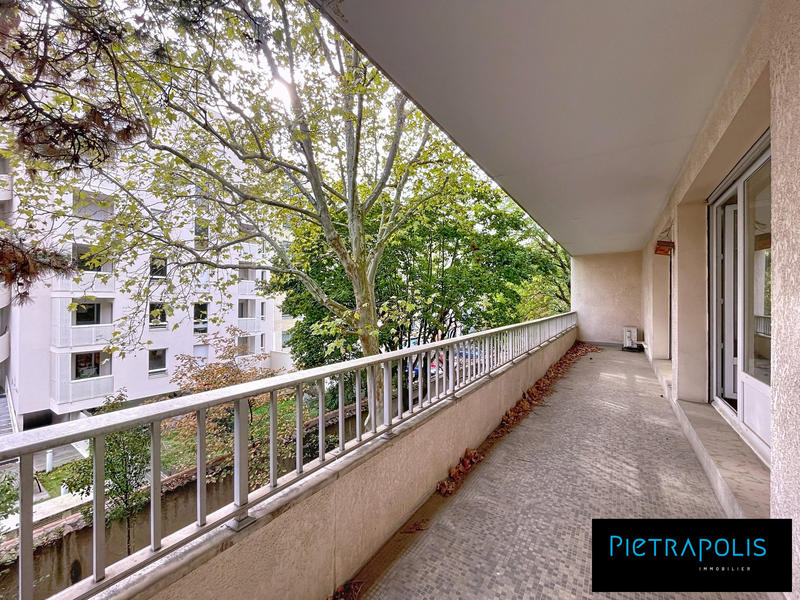 Appartement - 162 m² - 5 pièces