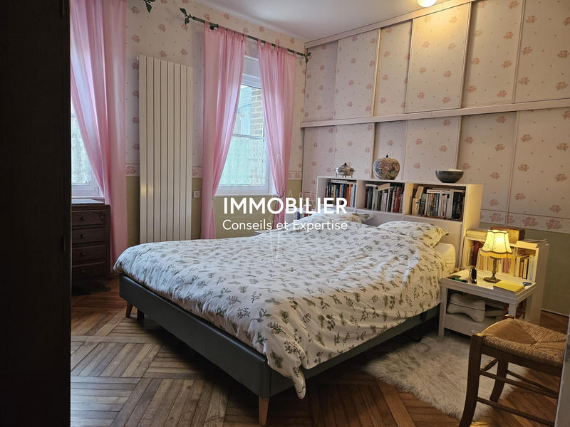 Viager - Maison - 180 m² - 7 pièces