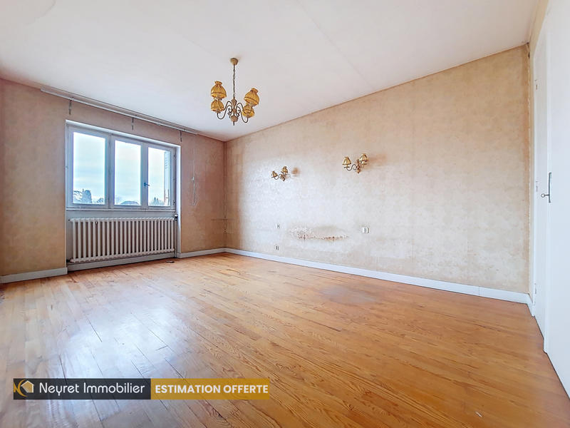 Maison de village - 125 m² - 7 pièces