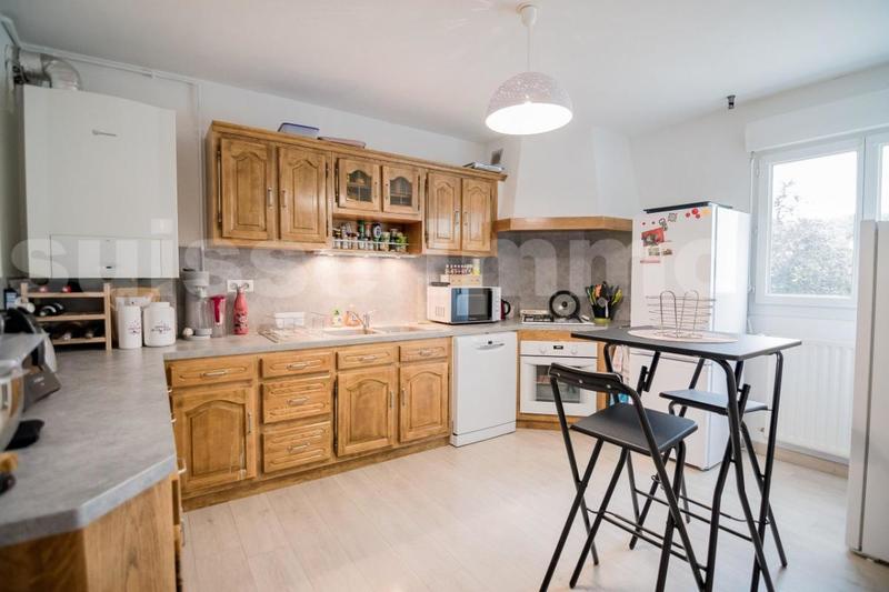 Appartement - 97 m² - 5 pièces