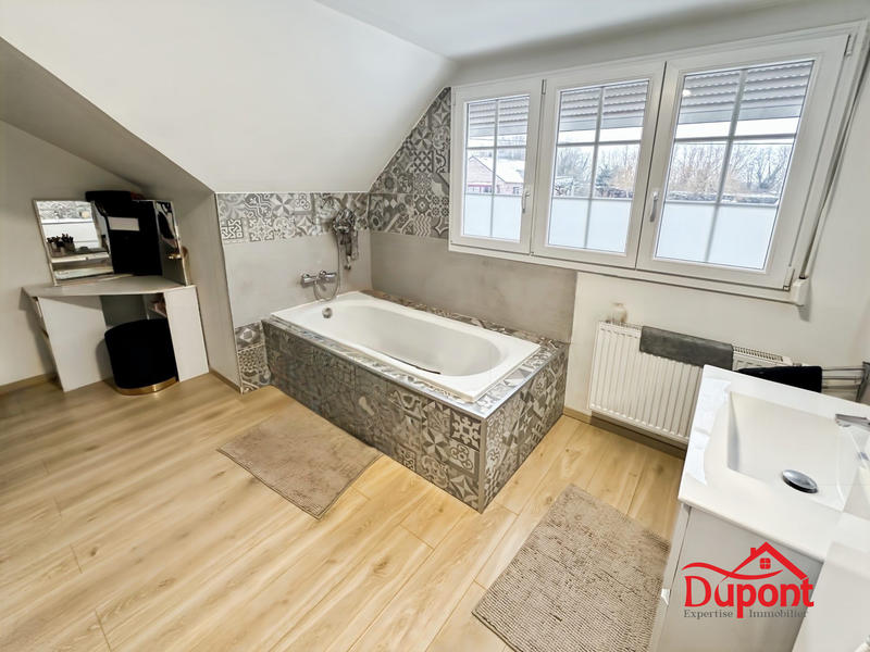 Villa - 170 m² - 5 pièces