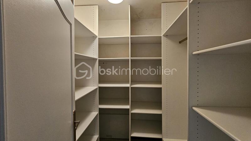 Appartement - 87 m² - 4 pièces