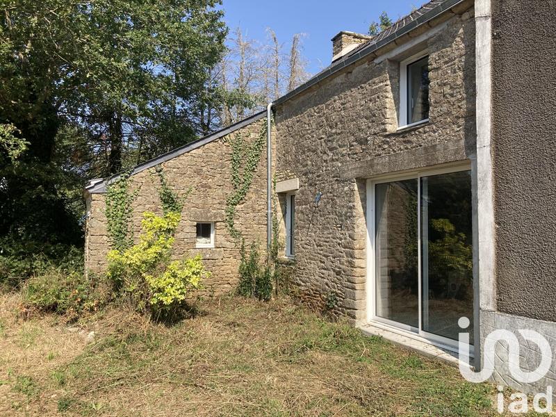 Maison - 202 m² - 5 pièces