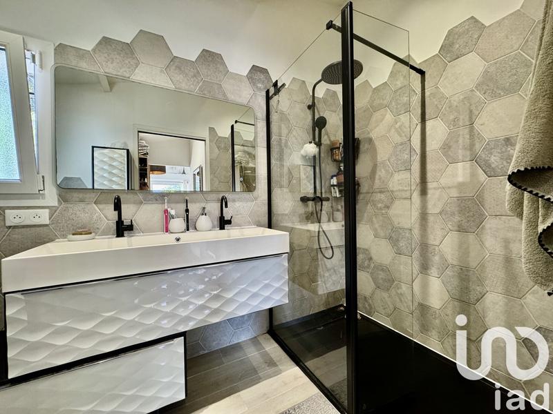 Maison - 163 m² - 5 pièces