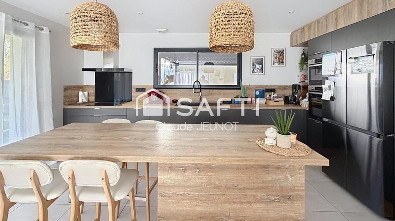 Maison - 108 m² - 5 pièces