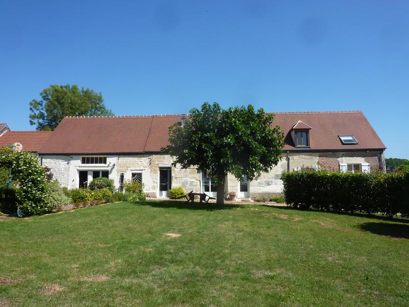 Villa - 235 m² - 9 pièces