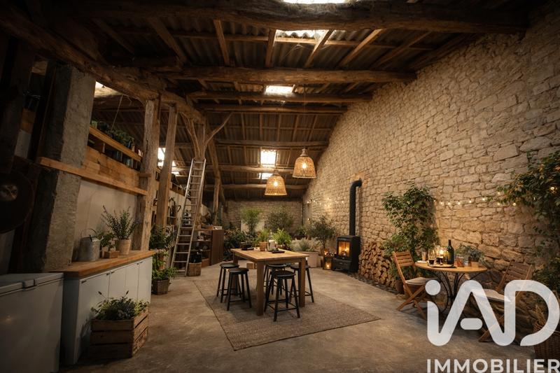 Maison de village - 160 m² - 6 pièces