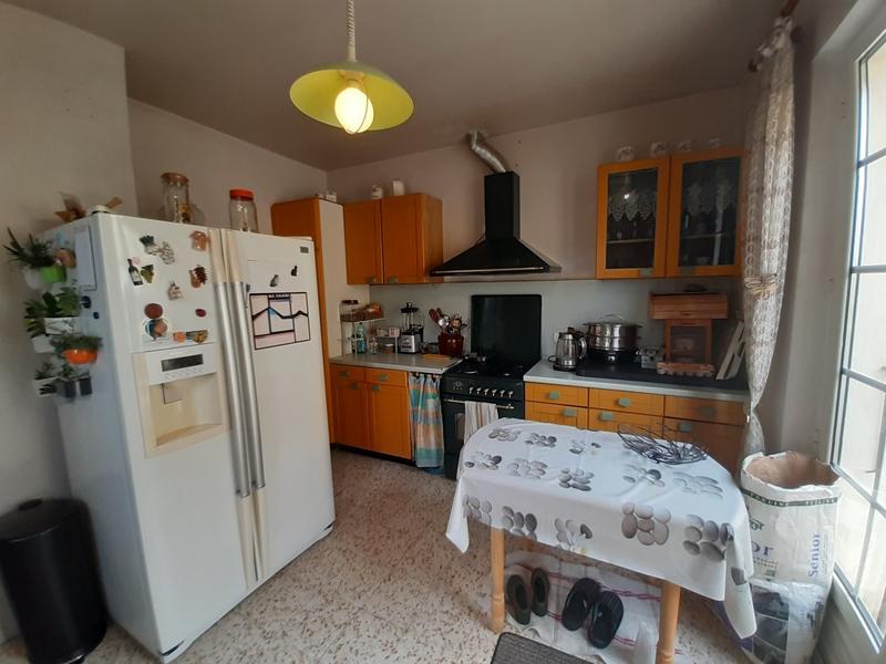 Maison - 205 m² - 6 pièces