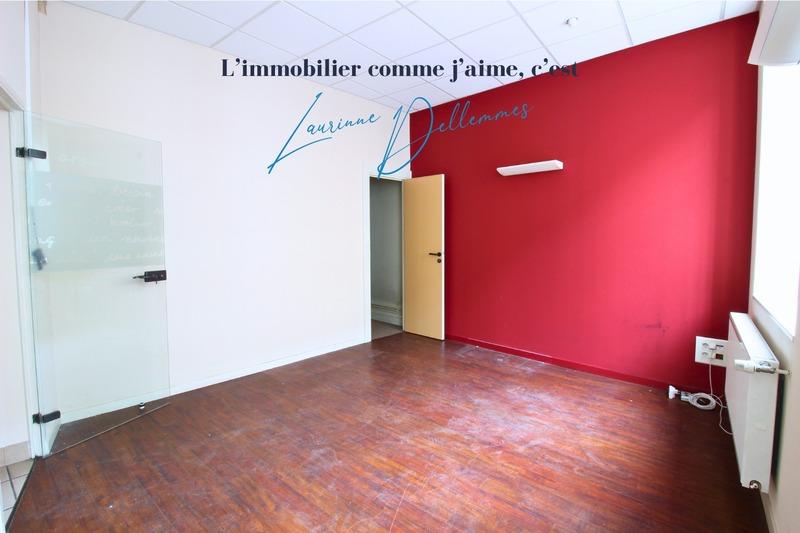 Local commercial - 215 m² - 1 pièce