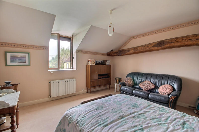 Maison de village - 200 m² - 9 pièces