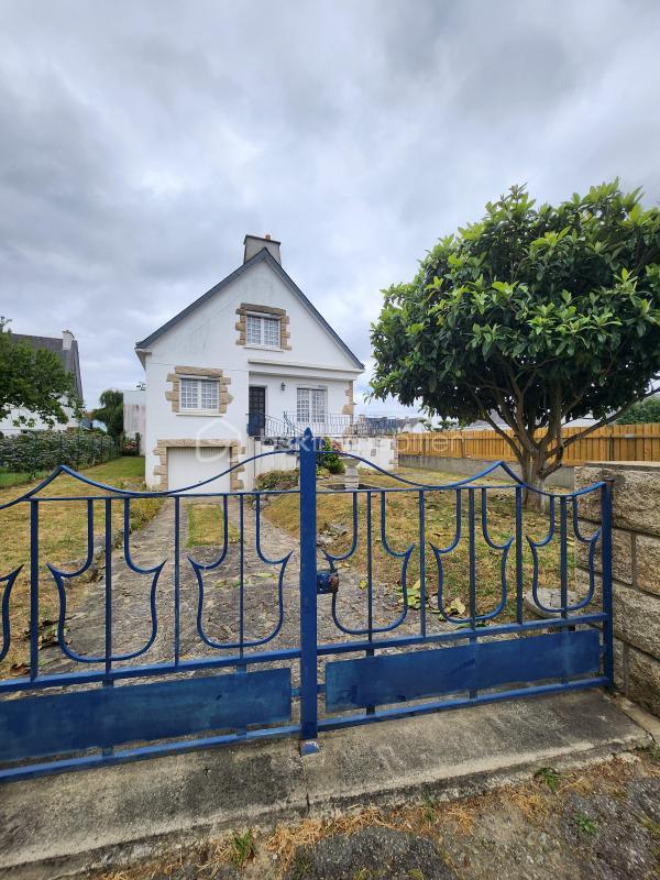 Maison traditionnelle - 135 m² - 6 pièces