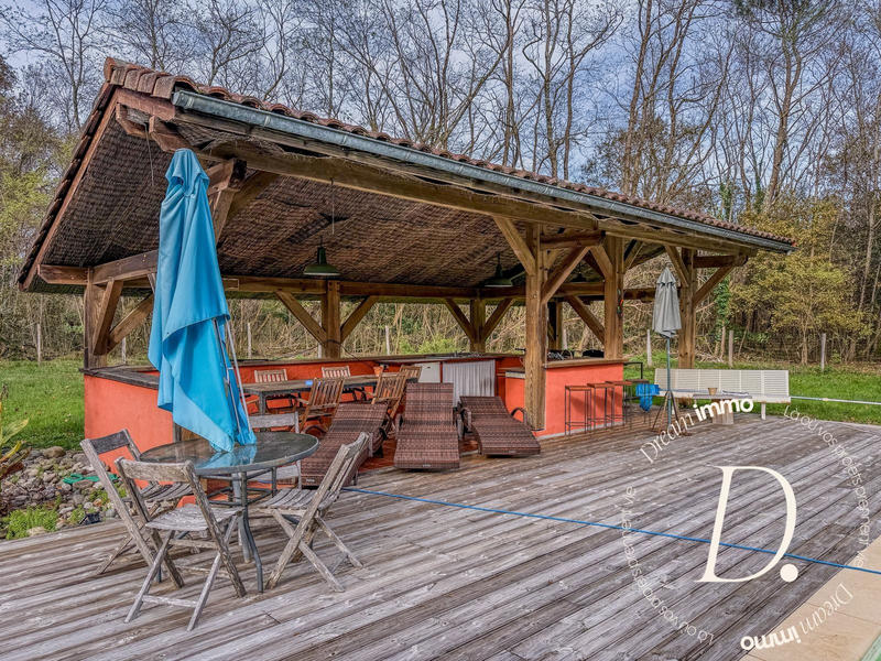 Maison ancienne - 238 m² - 5 pièces