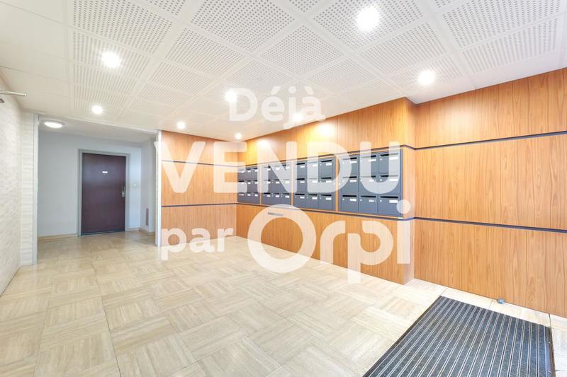 Appartement - 81 m² - 3 pièces