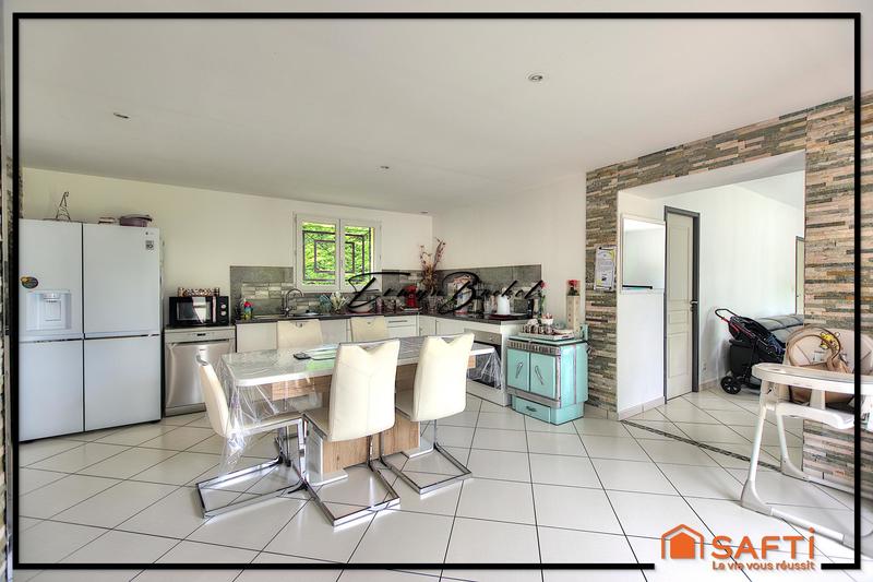 Maison - 79 m² - 4 pièces