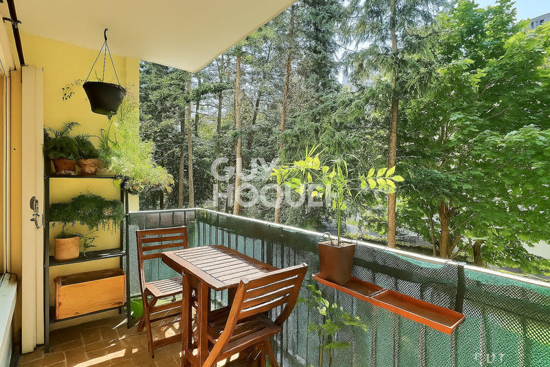 Appartement - 86 m² - 4 pièces