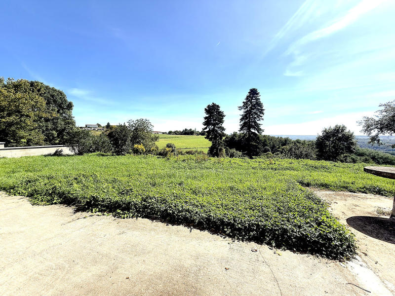 Appartement - 150 m² - 4 pièces